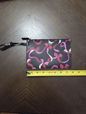 kate spade Black  Pink & White Ribbon Wrapping Party Detachable Wristlet
